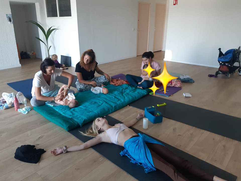 Atelier collectif Shantala chez EFFET YOGA