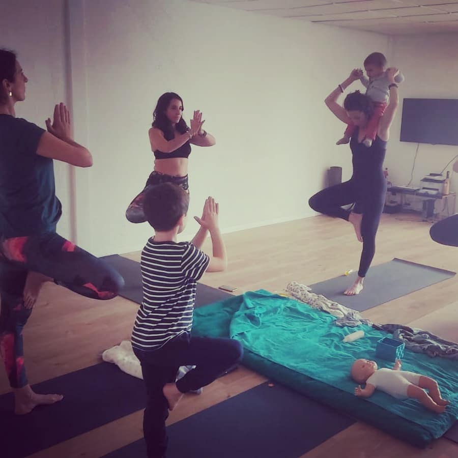 Atelier collectif Shantala chez EFFET YOGA