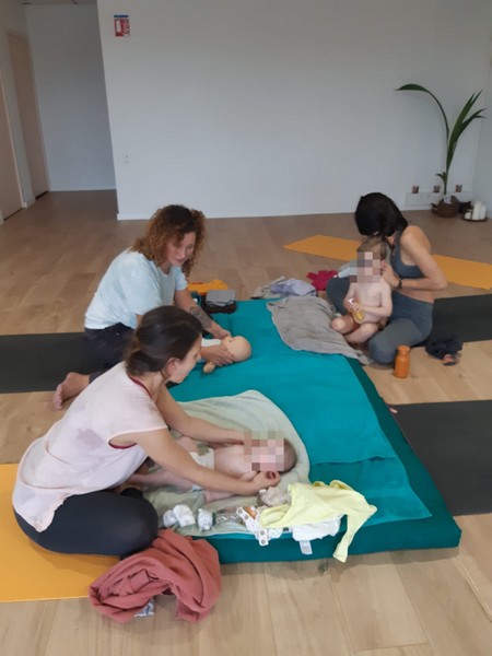 Atelier collectif Shantala chez EFFET YOGA